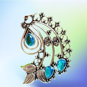 Elegant Blue Topaz leaf pattern Silver 925- Women's pendant